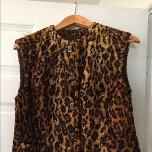 Vintage leopard vest